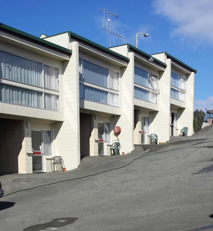 טימארו Townhouse Motel מראה חיצוני תמונה