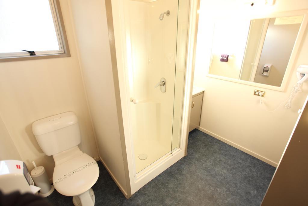 טימארו Townhouse Motel מראה חיצוני תמונה